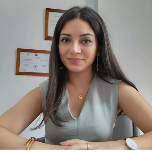  Isis Jardak,  Phoenicia University, Lebanon